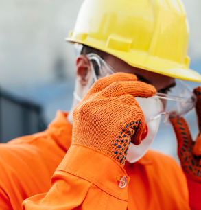 worker-with-uniform